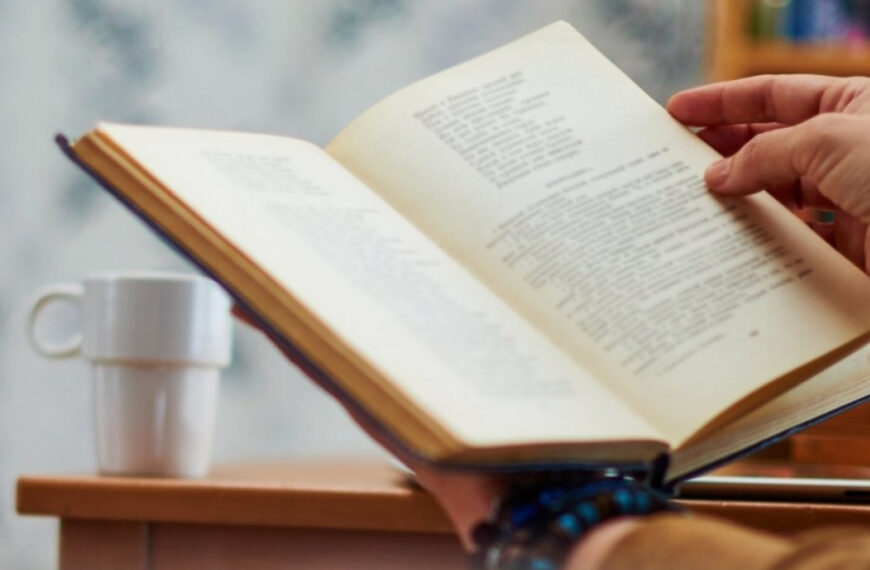 Palavras que Voam: Lendo e Discutindo Grandes Livros