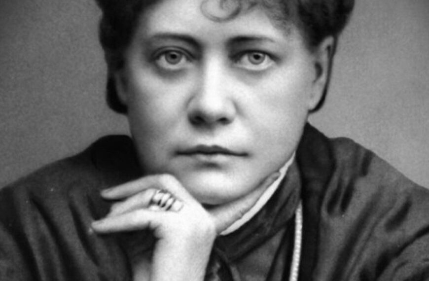 Blavatsky: a Mãe da Espiritualidade do Mundo Atual – Cristian Derosa